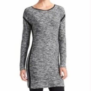 Athleta | Black & Gray Sweater Knit Dress Size Small